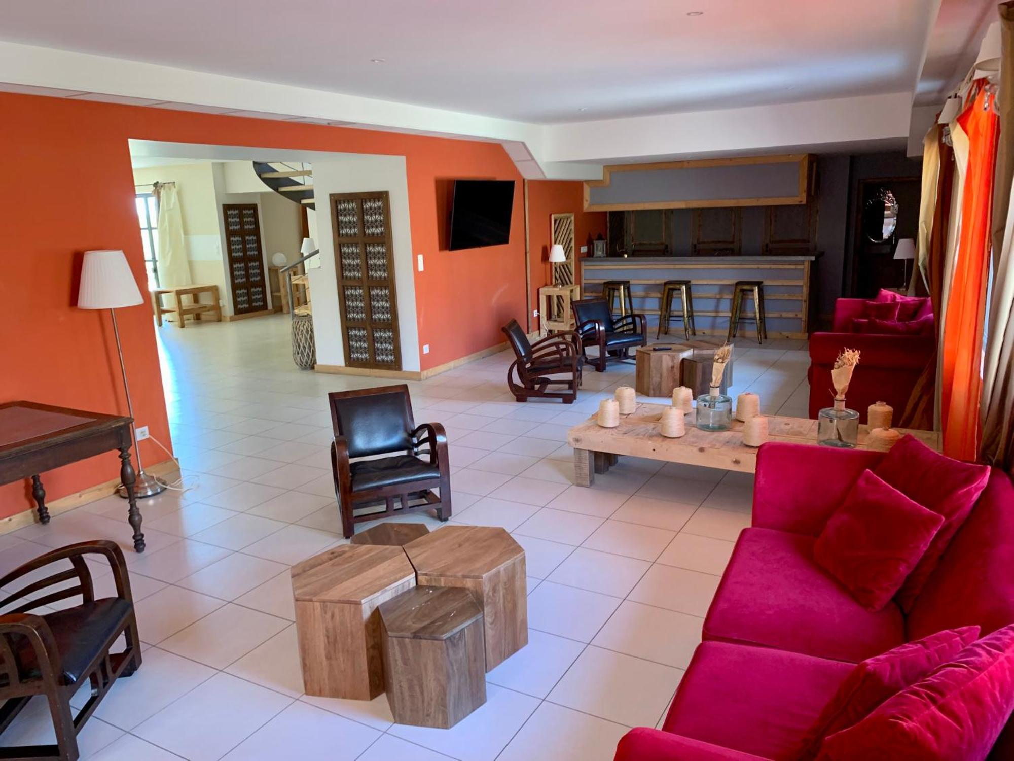 Mas Des Terres Rouges Villa Vezenobres Exteriör bild